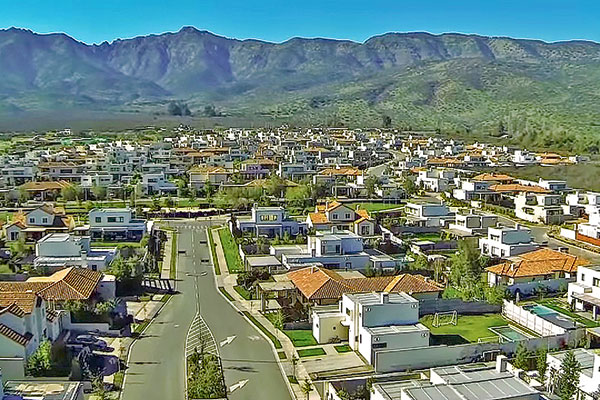 Inmobiliaria revela alza en la demanda por viviendas en Piedra Roja