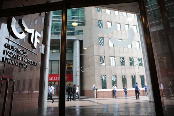 CMF define los cargos de capital que tendrán seis bancos por su importancia sistémica en Chile