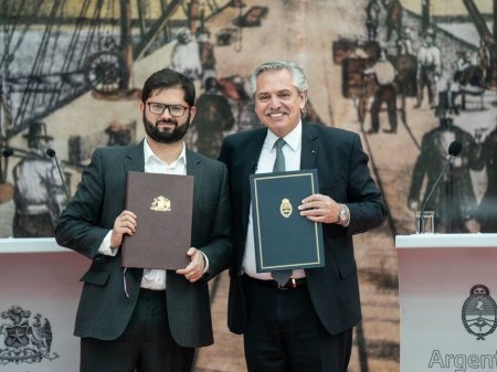 Presidente de Chile llamó a profundizar las relaciones comerciales con Argentina