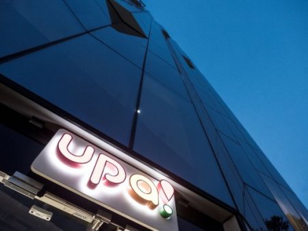 Grupo Luksic se queda con las tiendas que Oxxo puso a la venta en Chile