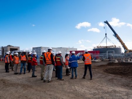 De mano de Porsche, desarrolladora de proyecto de hidrógeno verde en Chile hace millonario aumento de capital