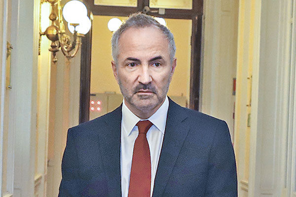 Los últimos mensajes de Fernando Massú y Andrés Roccatagliata en ENAP