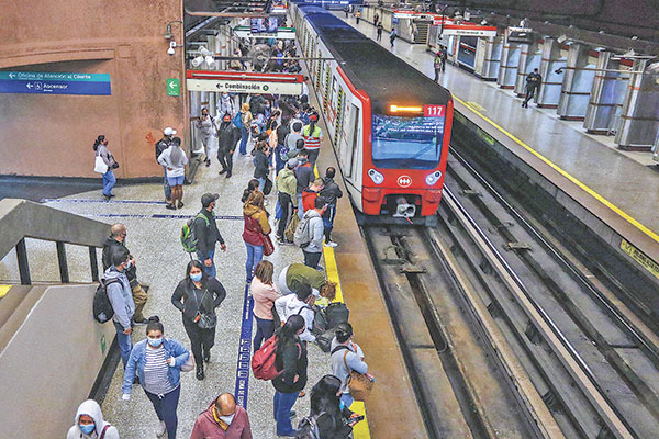 Gobierno dará todos los aportes “necesarios” para congelar las tarifas del transporte público
