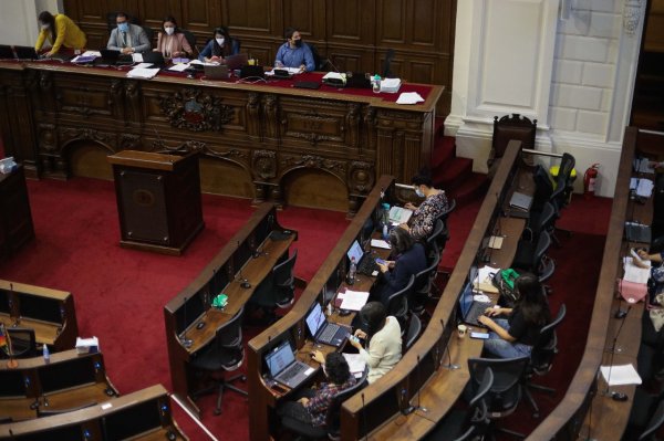 Convención: comisión rechaza que Estado sea único administrador de seguridad social y desestima explicitar que ahorros son de trabajadores