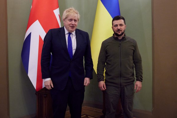 Día 45 de invasión: Johnson se reúne con Zelenski en Kiev en una visita no anunciada