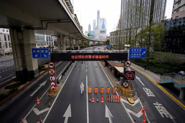 Así afectan los confinamientos de Shangái a la segunda mayor economía del mundo
