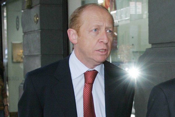 Accionistas de Transbank elegirán a Julio Guzmán como nuevo presidente del directorio