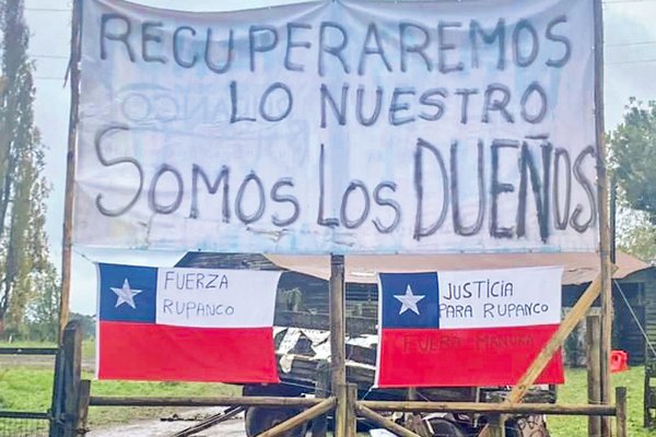Desalojan toma de Manuka en Puerto Octay