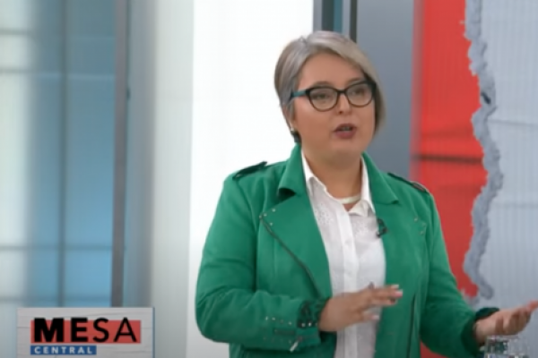 <p>Ahora en DF | Ministra Jara sobre quinto retiro: "No es tan universal porque dos millones no tienen ni un peso"</p>