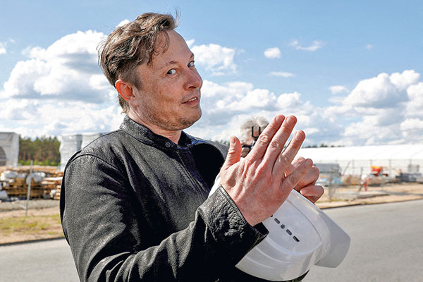 UE y OMS advierten riesgos del poder de Musk como dueño de Twitter