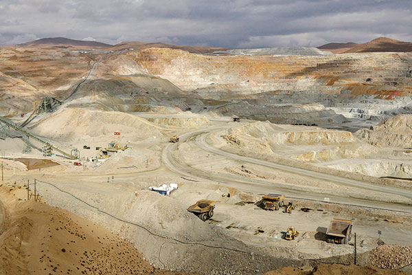 Teck supera el 80% de avance de Quebrada Blanca II y se recupera ante ausentismo por impactos del ómicron