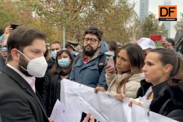 <p>Ahora en DF | Presidente Boric se reunirá con representantes de “Con mi plata no”</p>