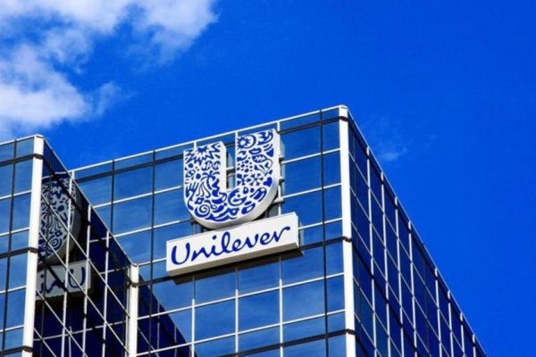 Prohibición de las exportaciones del aceite de palma en Indonesia pone en aprietos a Unilever