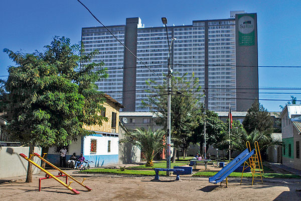 Cambios normativos en Quinta Normal impulsan desarrollo de edificios de viviendas solo para la renta