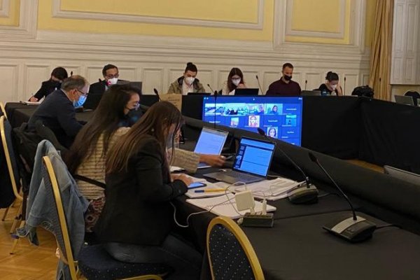 Comisión de Medio Ambiente manda informe al pleno: reduce fuertemente la participación de privados en la minería del cobre