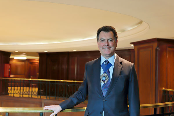 Vincent Keaveny, Lord Mayor de la City de Londres: “Hay mucho interés en lo que estamos haciendo en inclusión social en las finanzas”