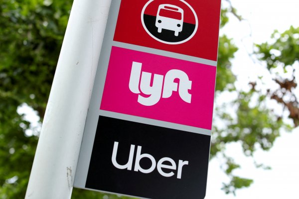 Uber se distancia de Lyft y hace proyección positiva del negocio