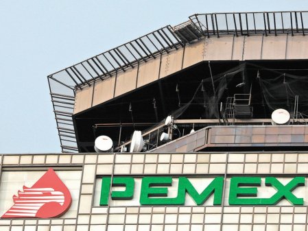 Mexicana Pemex recupera terreno en venta de gasolinas en el primer trimestre