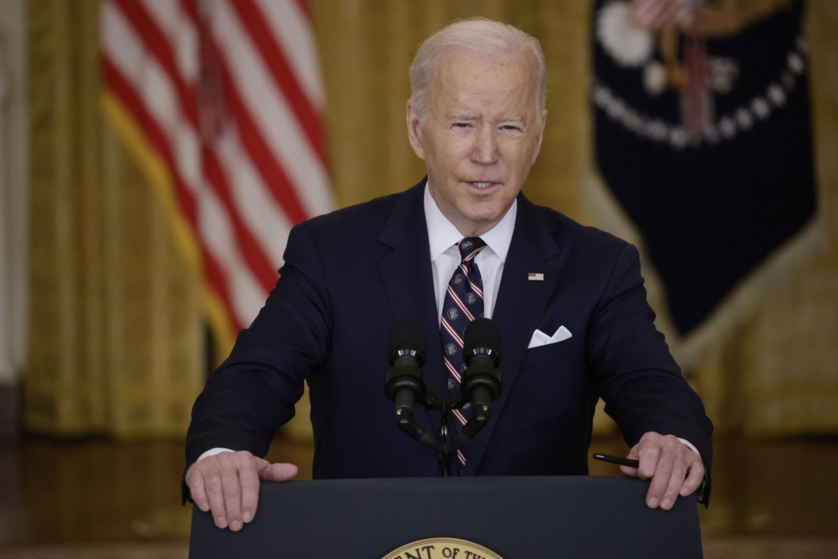 <p>Día 75 de invasión: Biden firma ley para acelerar envío de ayuda a Ucrania</p>