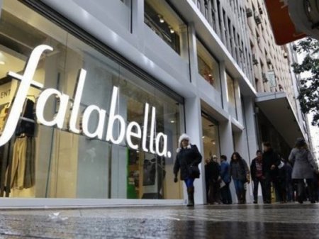 Falabella reporta una caída de sus utilidades ante mayor gasto financiero por cobertura de importaciones
