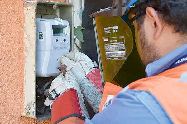 Distribuidoras eléctricas proponen al gobierno nuevo modelo tarifario