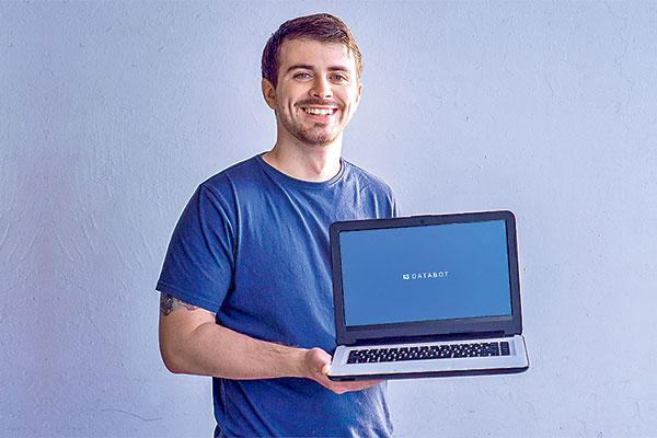 Nicolás Barrera, fundador y CEO de Databot.