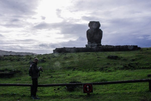 Gobierno anuncia la reapertura de las rutas aéreas a Rapa Nui desde agosto con refuerzo de medidas sanitarias