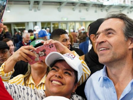 Carrera presidencial colombiana también se juega en Facebook: los montos que han invertido los candidatos