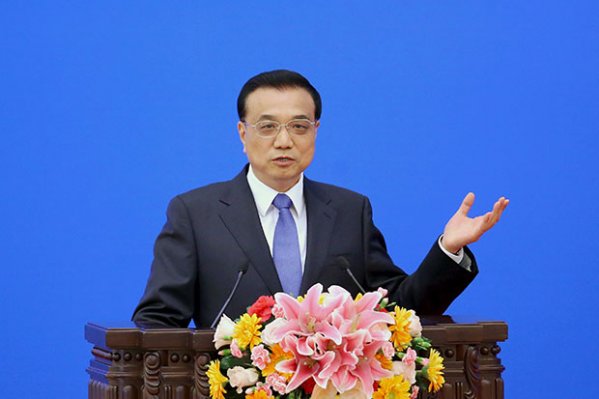 Economía de China afronta dificultades para seguir creciendo, dice primer ministro