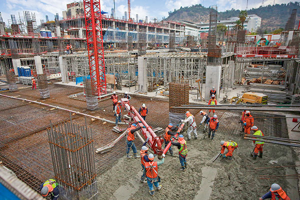 Economía pondrá en marcha el lunes mesas de trabajo para mejorar la productividad en cuatro sectores clave