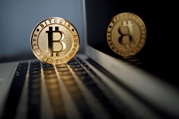 <p>El criptomercado ya ha perdido más que el PIB de Chile solo en lo que va de mayo</p>