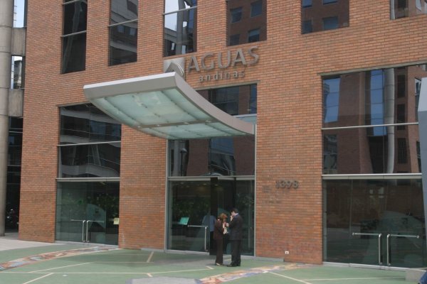 Aguas Andinas advierte posibles afectaciones al suministro del recurso en la RM por norma transitoria de la Convención Constitucional