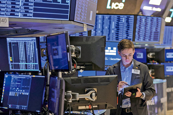 ¿Recesión en EEUU? Estas son las probabilidades que barajan los bancos de inversión en Wall Street y comparten sus estrategias