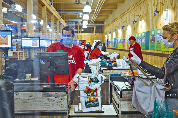 Empleo privado en EEUU crece al ritmo más lento desde inicio de recuperación
