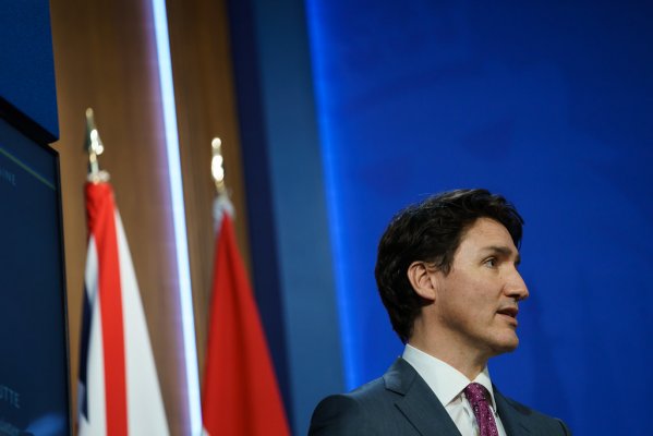 Trudeau confirma reunión con Boric para analizar intercambio comercial y crisis climática