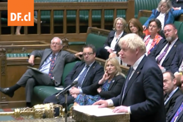 <p>Ahora en DF | Boris Johnson se enfrenta hoy a una moción de censura interna</p>
