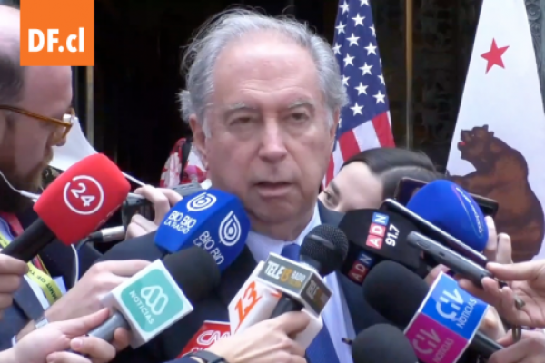 Ahora en DF | Embajador Juan Gabriel Valdés afirma que inversionistas de EEUU confían en el proceso constituyente