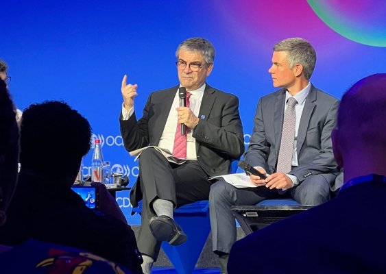 Ante negativo escenario del IPoM, Marcel compromete mayores esfuerzos para impulsar la inversión pública