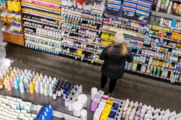La inflación en Estados Unidos se acelera inesperadamente hasta un máximo de 40 años