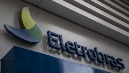Brasileña Eletrobras cotiza al rojo en su primera jornada en la Bolsa de Sao Paulo