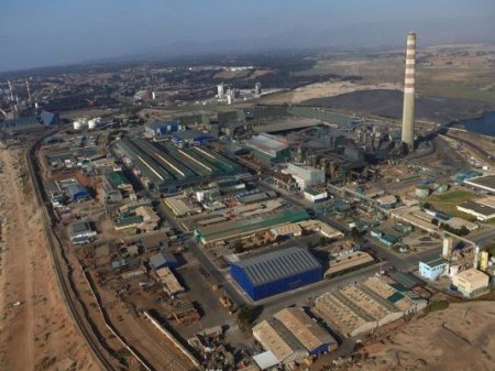 Trabajadores de gigante de cobre estatal chilena amenazan con paro si no invierten en fundición