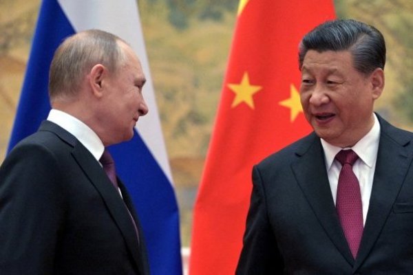 Rusia y China aumentarán cooperación económica ante "ilegítimas" sanciones occidentales