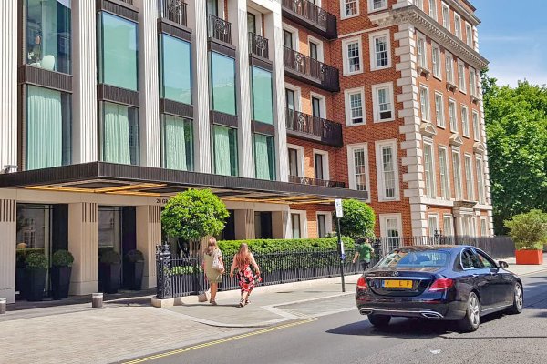 Quiénes son los exclusivos vecinos de Álvaro Saieh en su departamento de Londres