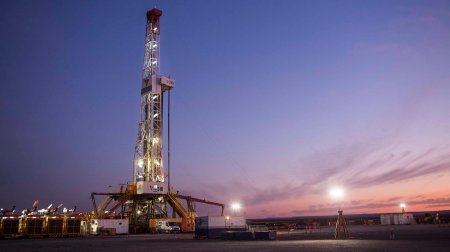 Argentina firma contrato con Tenaris para provisión de cañerías a gasoducto clave para Vaca Muerta