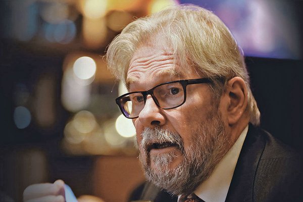 Michael Reid: “Era previsible que este gobierno cometiera errores: son jóvenes, sin experiencia y con mucha ambición”
