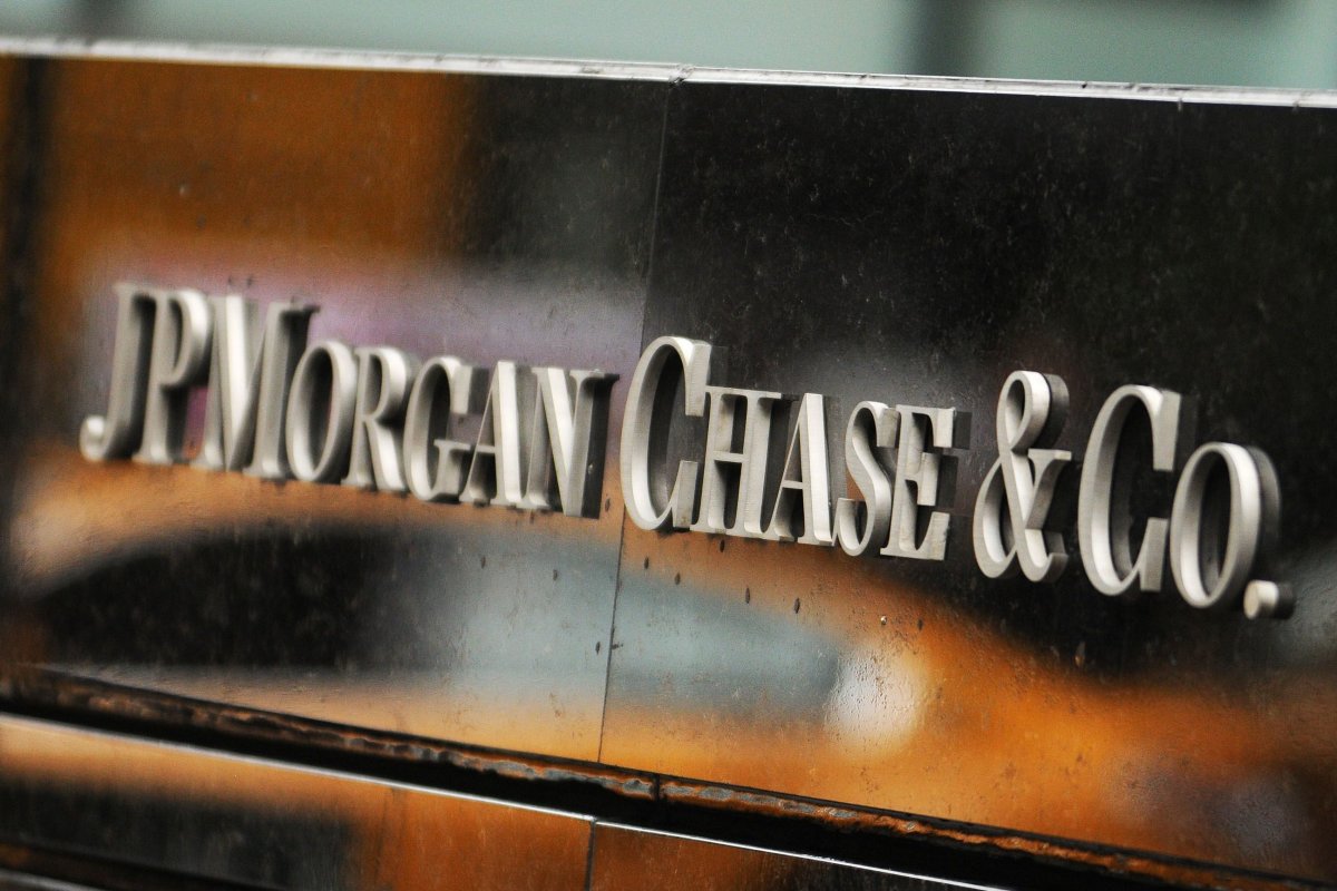 <p>JPMorgan despide cientos de empleados tras alza de tasas hipotecarias y caída del sector inmobiliario en EEUU</p>