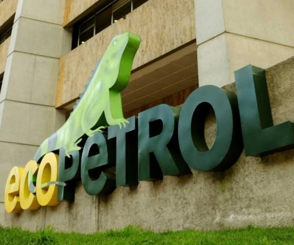 <p>Acciones de la colombiana Ecopetrol lideraron la caída de la bolsa colombiana</p>
