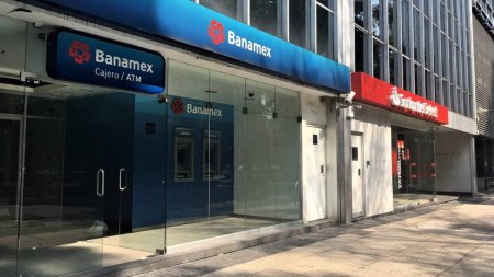 <p>Multimillonario mexicano Ricardo Salinas se retira de oferta por Citibanamex</p>