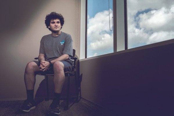 Sam Bankman-Fried destinará parte de su fortuna a contener el colapso de las criptomonedas