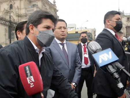 Perú declara en emergencia en carreteras del país por anuncio de huelga de camioneros